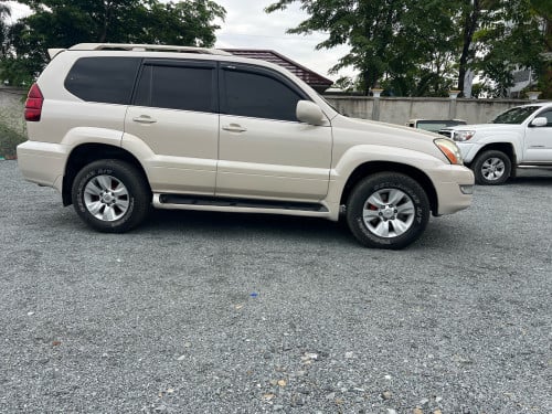 លក់ GX 470តំលៃ 14900$ ឆ្នាំ 2003 LPG+សាំងហើយ