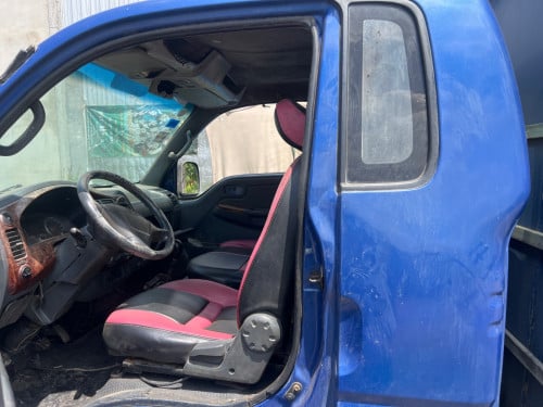 ឡាន Kia Bongo 1ton