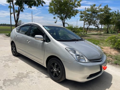 ចង់លក់ Prius 2005 Full មួយគ្រឿង