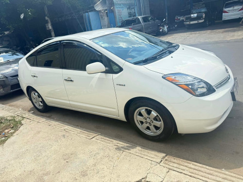 ឡានលក់ Prius 2007 ហ្វូលពេញ ឡានស្អាត