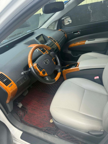 ឡានលក់ Prius 2007 ហ្វូលពេញ ឡានស្អាត