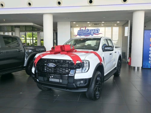 𝐅𝐨𝐫𝐝 𝐑𝐚𝐧𝐠𝐞𝐫 Sport 𝟑.𝟎𝐋 តម្លៃ 𝟒𝟖,𝟗𝟎𝟎$
