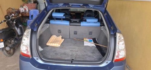 ឡាន toyota prius 06 Half full លក់