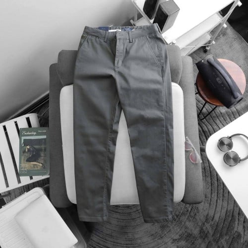 ខោគគីរជើងវែង / Trousers
