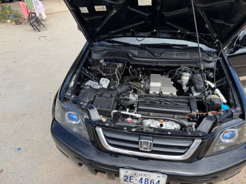 💥លក់CR-V ឆ្នាំ99 ឡានលេងហើយម៉ាអេម បង់រំលោះបាន✅
