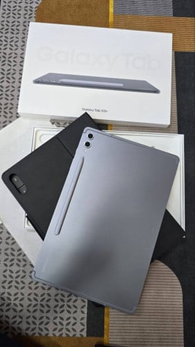 📲📲📲 : Samsung S10 plus wifiRam:12G Rom: 256G keyboard Color : Gray 99%