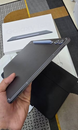 📲📲📲 : Samsung S10 plus wifiRam:12G Rom: 256G keyboard Color : Gray 99%