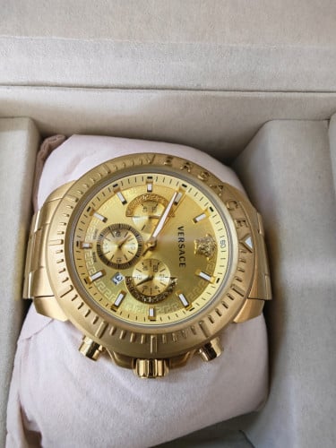 លក់​នាឡិកា​ម៉ាក់​VERSACE