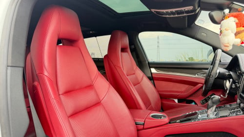 14年保时捷Panamera 4S四驱高性能版