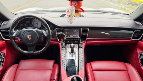 14年保时捷Panamera 4S四驱高性能版