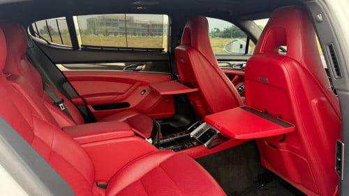 14年保时捷Panamera 4S四驱高性能版