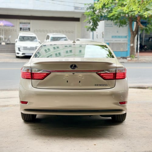 2013 LEXUS ES300h Hybrid Premium Full Option V4 2.5L រថយន្ត​ក្រដាសពន្ធថ្មី​