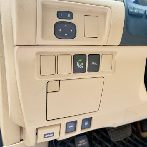 2013 LEXUS ES300h Hybrid Premium Full Option V4 2.5L រថយន្ត​ក្រដាសពន្ធថ្មី​