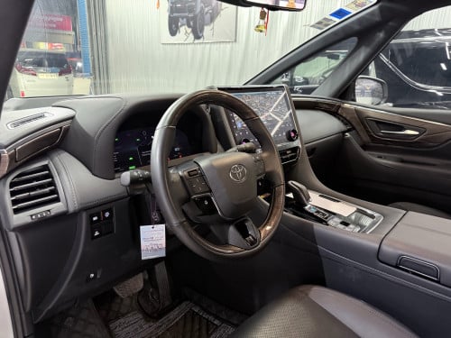 2024 Toyota Alphard Executive Lounge ម្ចាស់ដើម