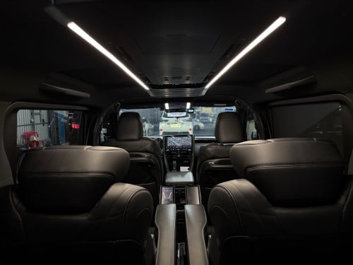 2024 Toyota Alphard Executive Lounge ម្ចាស់ដើម