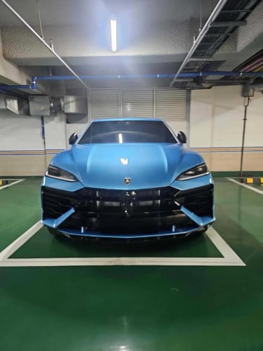 2025 Lamborghini Urus SE Hybrid