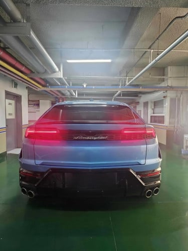 2025 Lamborghini Urus SE Hybrid