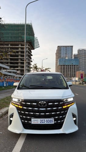 Alphard 015 Up025 មាន license