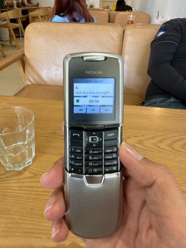 Anakin Gun Siliver Nokia ហ្សុីន​ របស់កម្រ