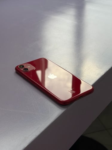 Apple iPhone 11 64GB Red – iCloud Account Signed In / No Passcode / For Parts or Repair