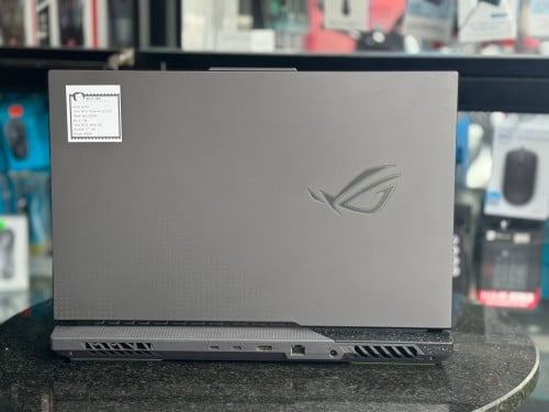 ASUS ROG Strix G713P