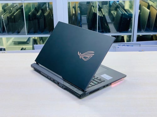 Asus ROG Strix Scar G17 17.3”2K 240Hz
