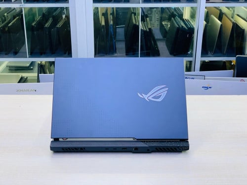 Asus ROG Strix Scar G17 17.3”2K 240Hz