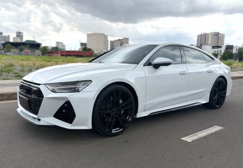 Audi A7 ⬆️ RS7