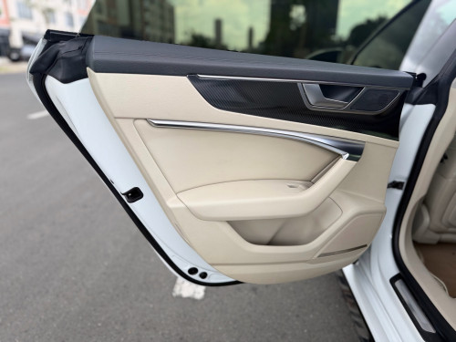 Audi A7 ⬆️ RS7