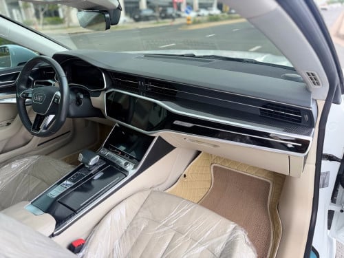 Audi A7 ⬆️ RS7