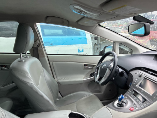 Autocheck ពន្ទុកប់ no accident កក់រៀបចំ $20,900$
