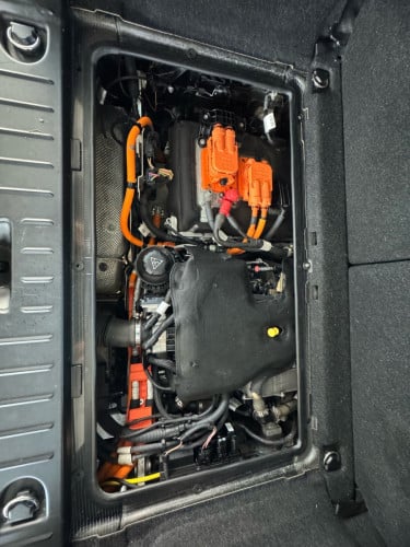 BMW I3 2015 Full Option (សាំង+EV) 8ម៉ឺនម៉ាយ