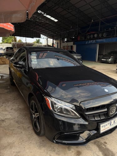 C300 Up C63