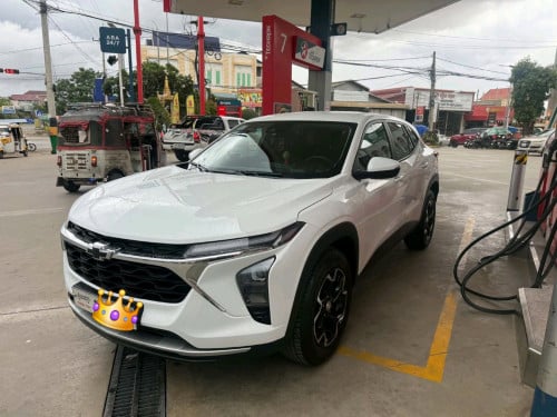 Chevrolet Trax 024 ស៊ីន1ជុំ