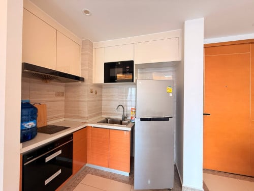 Condo for rent at R&F 60m