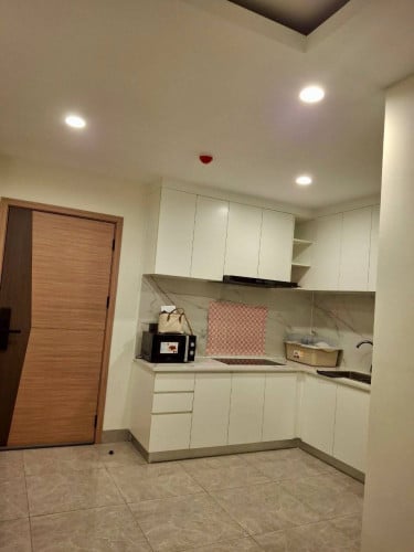 Condo for rent H Residence