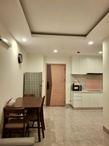 Condo for rent H Residence