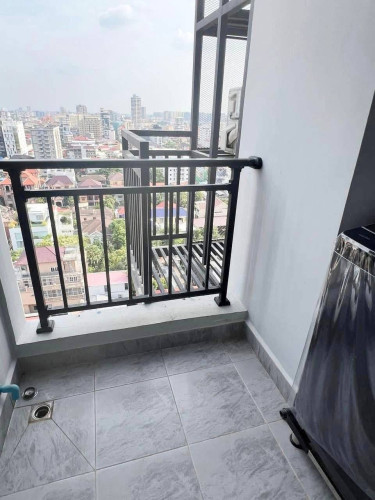 Condo for rent UK 548