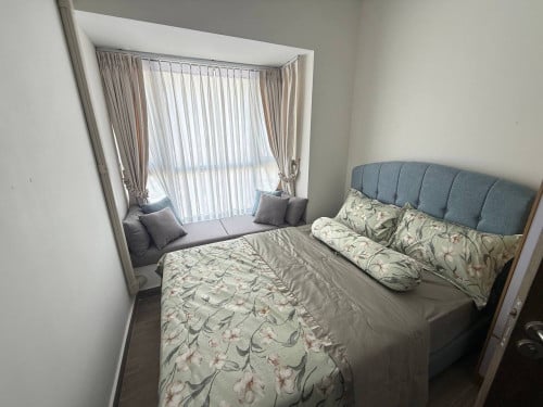 Condo for rent Urban Village