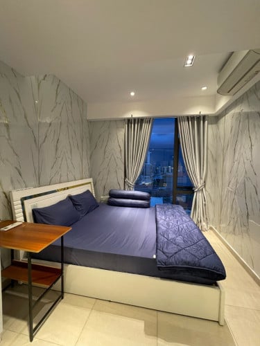 Condo rent free WiFi