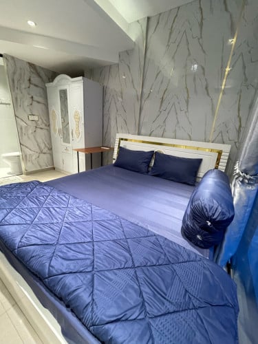 Condo rent free WiFi