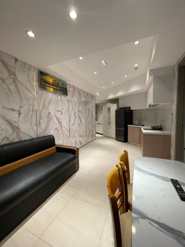 Condo rent free WiFi