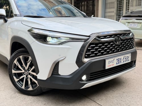 corolla . cross . ឆ្នាំ 023 - full  ឡានថ្មី ម្ចាស់ដើមផ្ទាល់