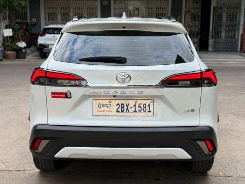corolla . cross . ឆ្នាំ 023 - full  ឡានថ្មី ម្ចាស់ដើមផ្ទាល់