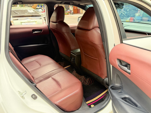 corolla . cross . ឆ្នាំ 023 - full  ឡានថ្មី ម្ចាស់ដើមផ្ទាល់