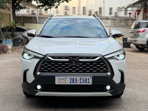 corolla . cross . ឆ្នាំ 023 - full  ឡានថ្មី ម្ចាស់ដើមផ្ទាល់