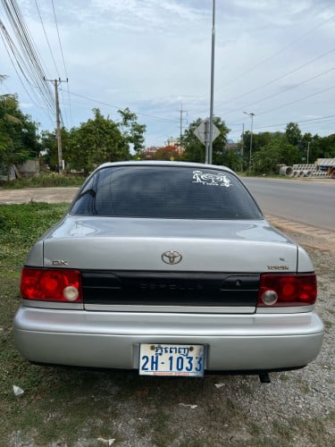 corolla DX
