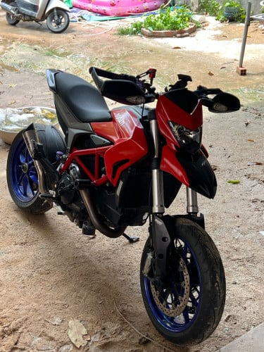 Ducati hypermotard 2014
