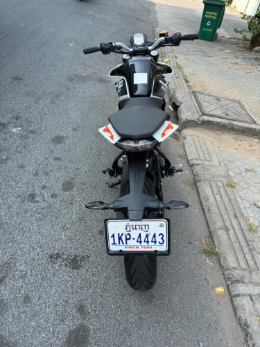 Duke 200