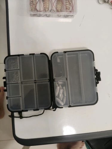 Fishing lure and box